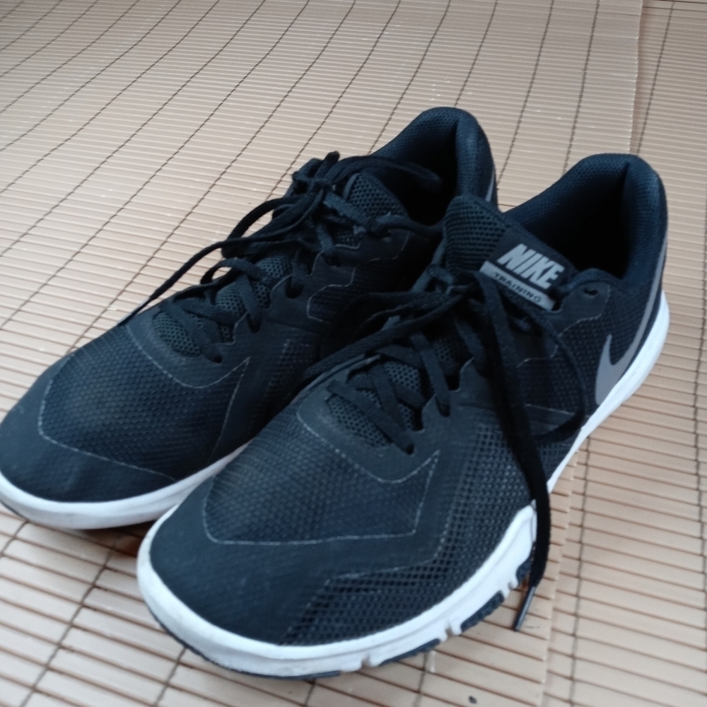 NIKE FLEX CONTROL II. BlackRunning Cross Training men's Shoes 924204-010 Size 12